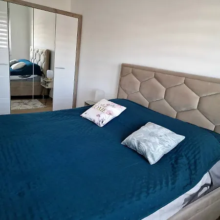 Lux Two Apartamento
