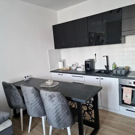 Lux Two * Nova Pazova